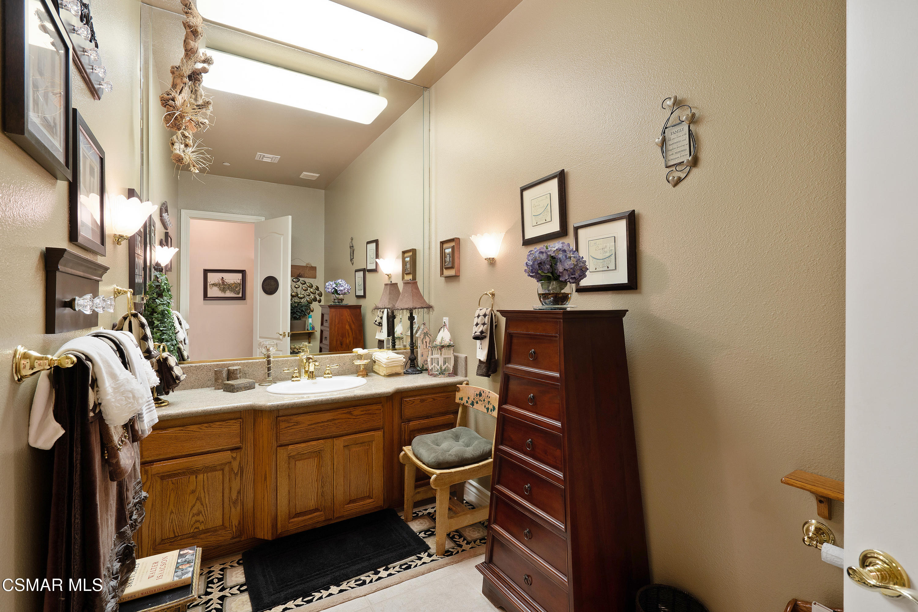 11951 Pradera Road Camarillo, CA 93012 - Photo 22 of 63 22_10153465_132791_132791-EI-122