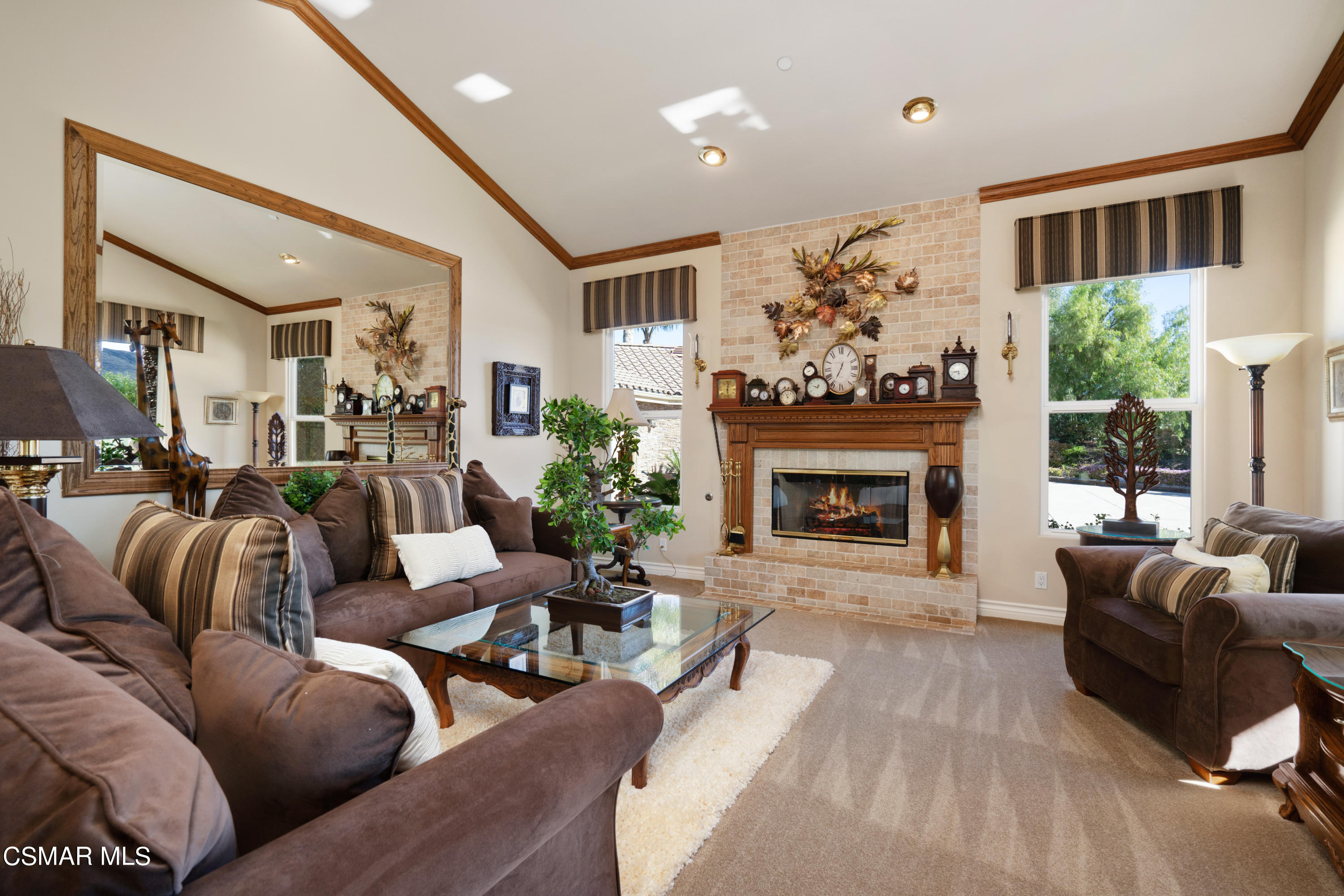 11951 Pradera Road Camarillo, CA 93012 - Photo 10 of 63 10_10153451_132791_132791-EI-110
