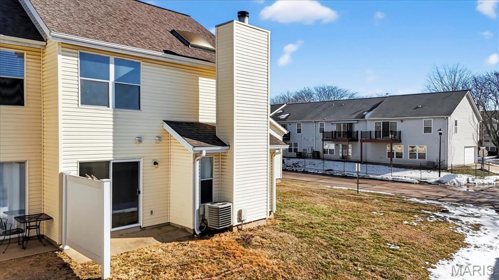 352 Windsor Place, Unit B St. Peters, MO 63376 - Photo 29 of 34