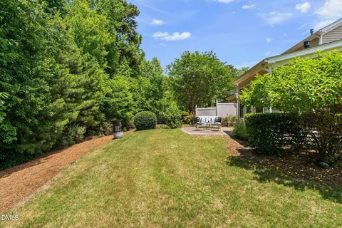 $579,000 | 1060 Kingston Grove Drive, Cary, NC 27519