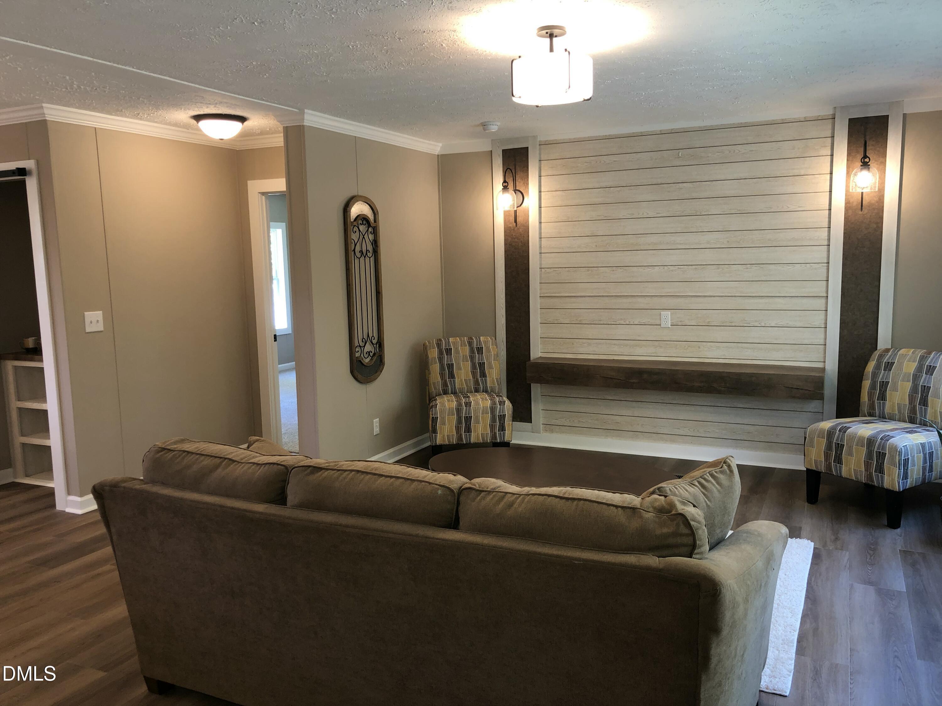 1310 Gillis Road Roxboro, NC 27574 - Photo 2 of 41 living2