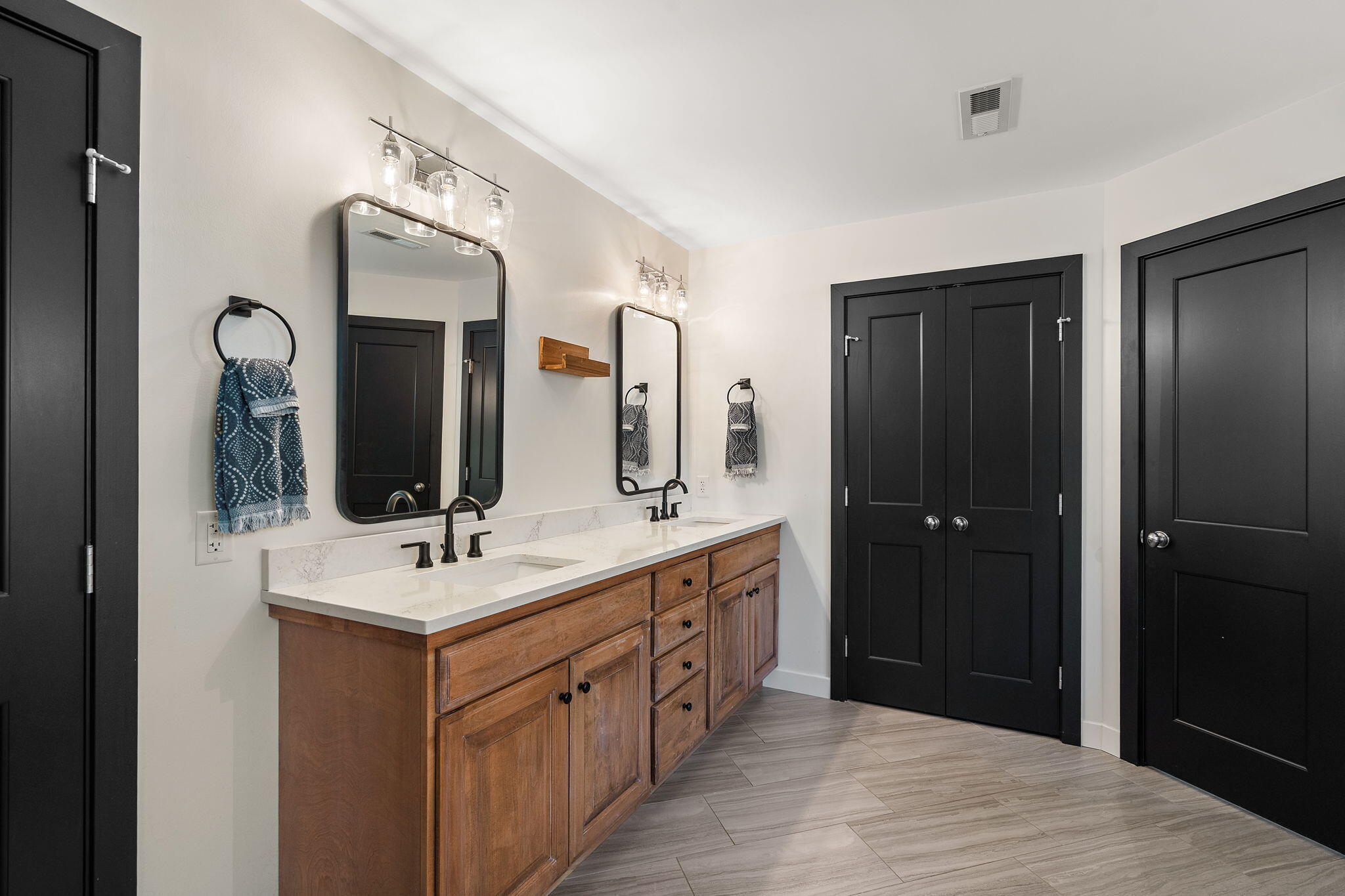 1245 Kilarney Road Chesterton, IN 46304 - Photo 50 of 78 2048x1365