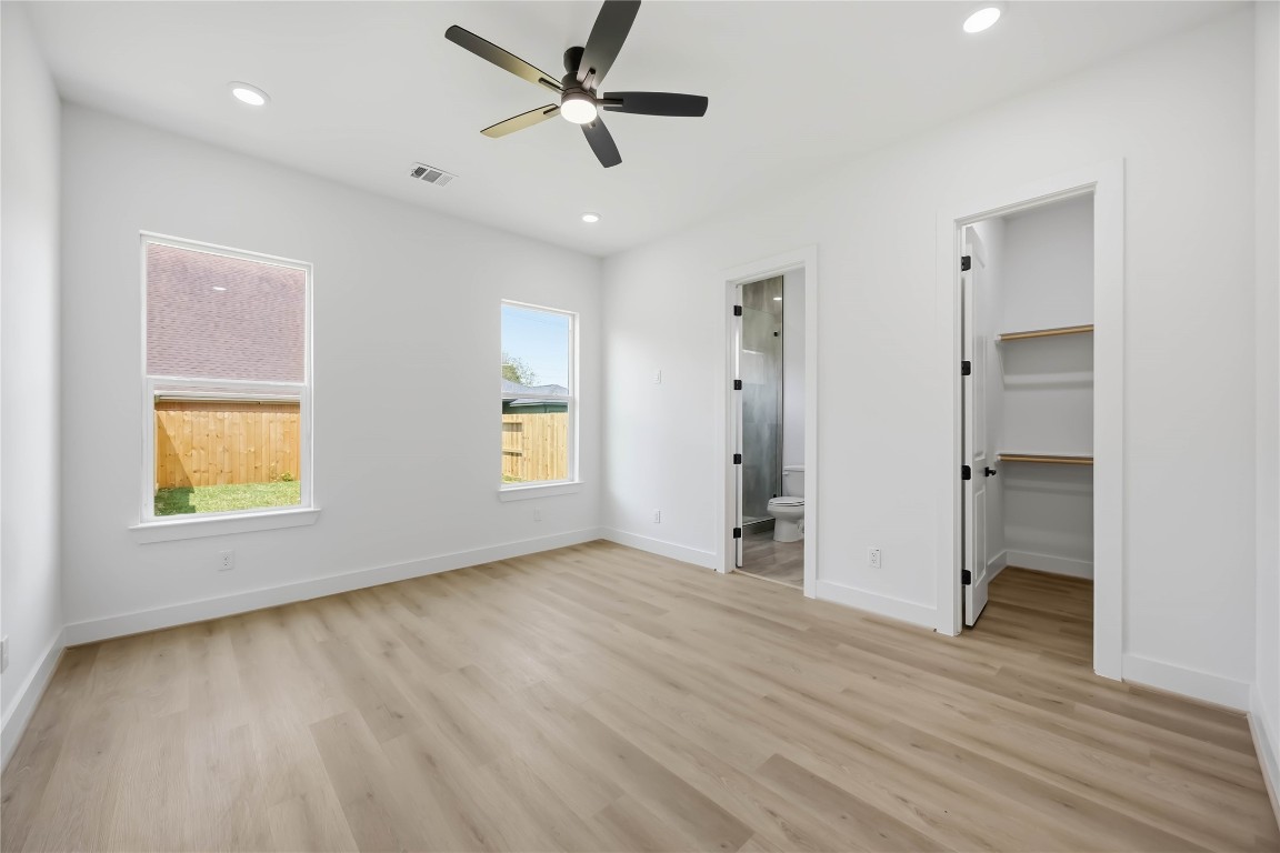 8022 Corinth Street, Unit AB Houston, TX 77051 - Photo 13 of 29