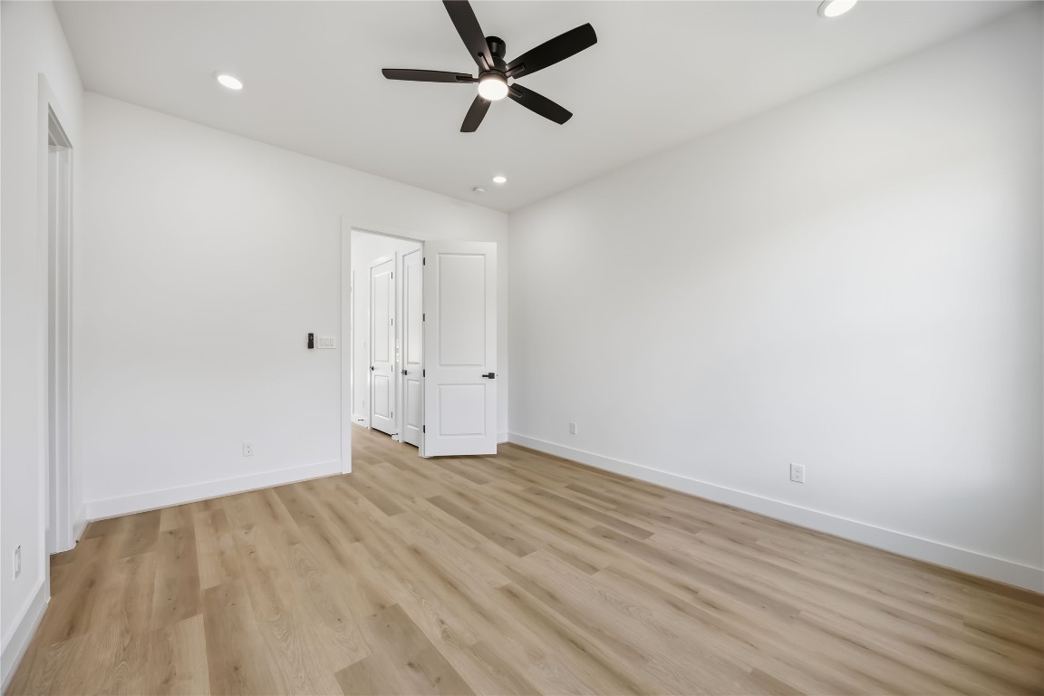 8022 Corinth Street, Unit AB Houston, TX 77051 - Photo 14 of 29