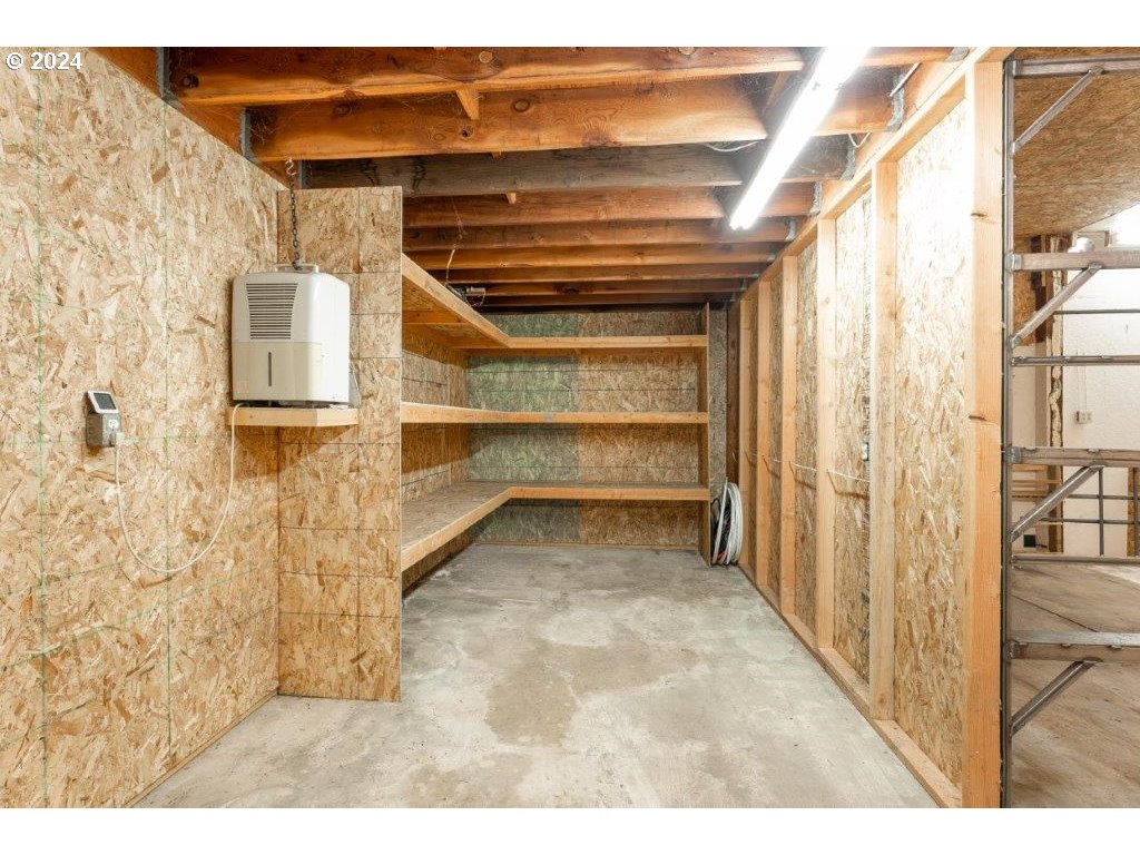 10908 North Myrtle Road Myrtle Creek, OR 97457 - Photo 16 of 43 Gallery Image 16