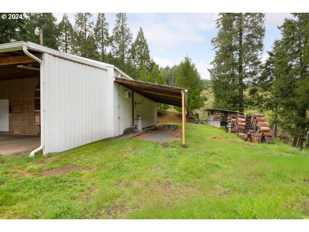 10908 North Myrtle Road Myrtle Creek, OR 97457 - Photo 18 of 43 Gallery Image 18