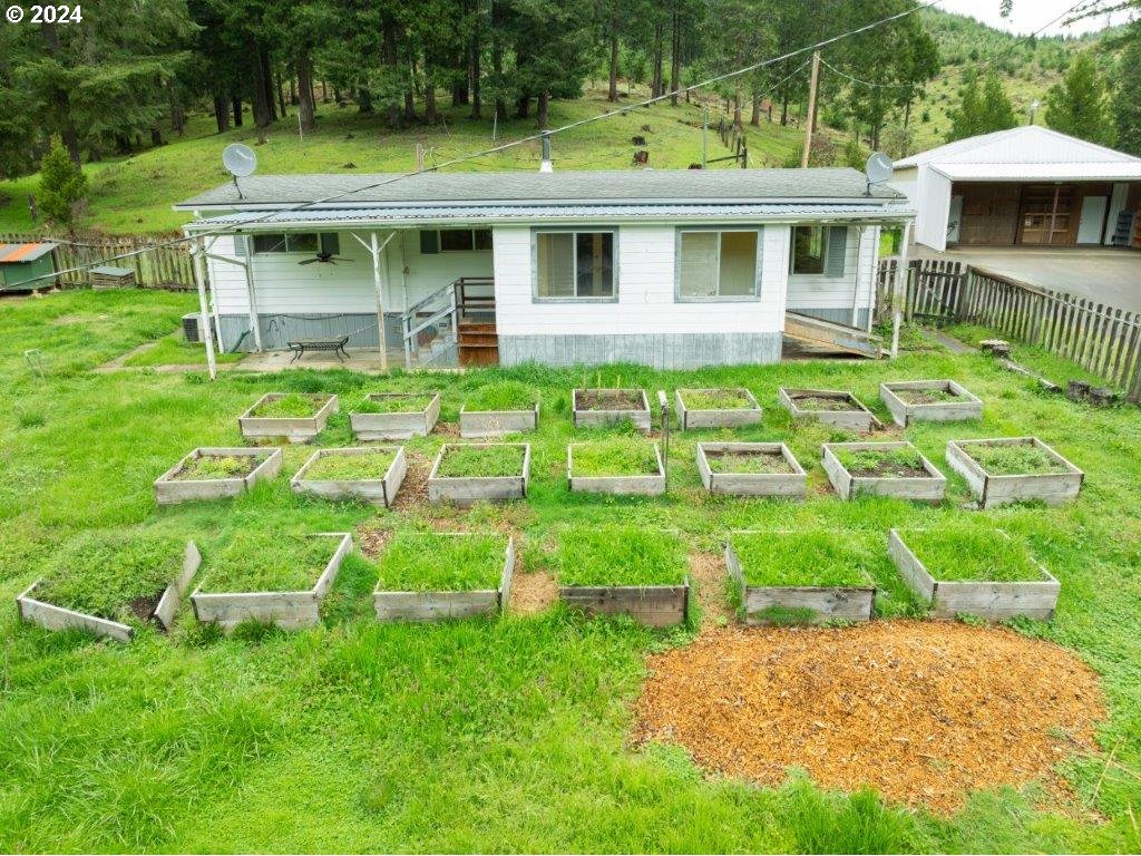 10908 North Myrtle Road Myrtle Creek, OR 97457 - Photo 25 of 43 Gallery Image 25