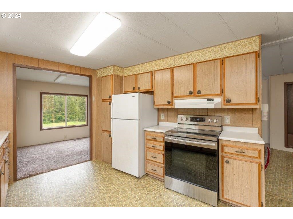 10908 North Myrtle Road Myrtle Creek, OR 97457 - Photo 39 of 43 Gallery Image 39