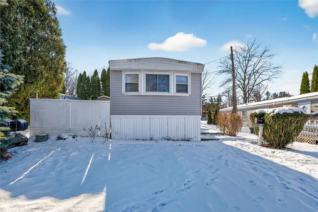 $39,900 | 3 Acorn Drive, Penfield, NY 14625