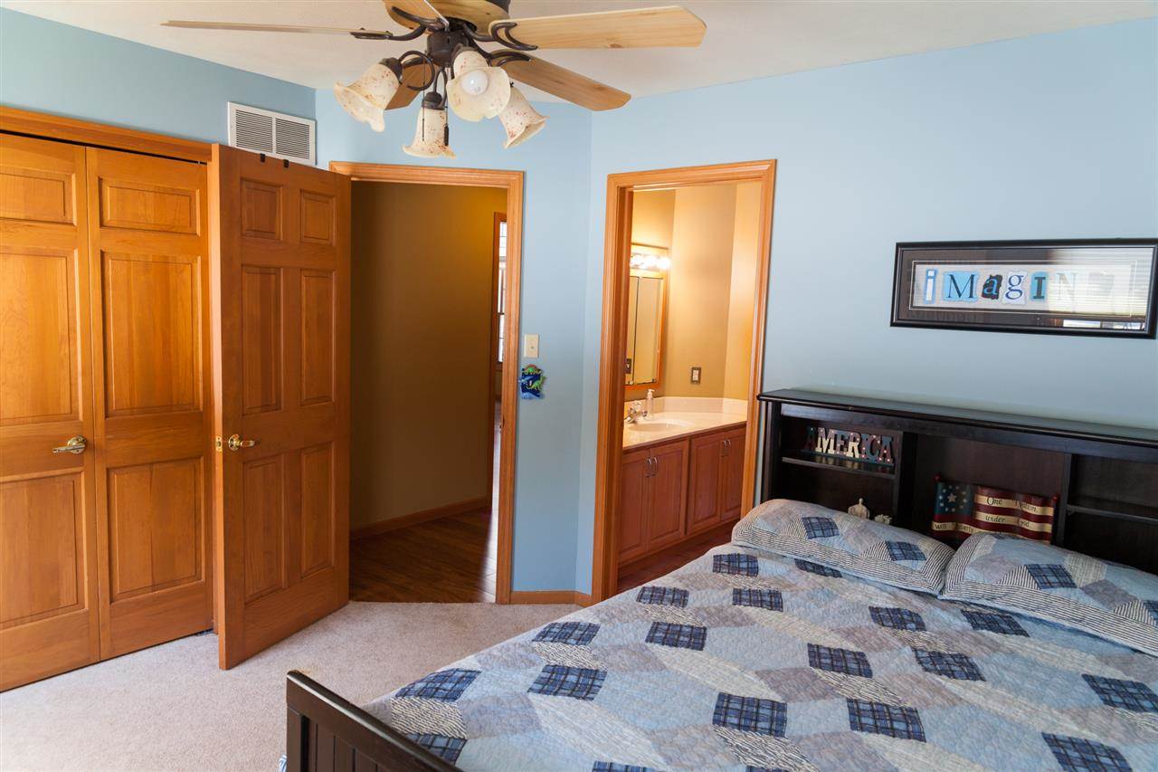 53689 Pheasant Ridge Drive Bristol, IN 46507 - Photo 16 of 29 Gallery Image 16