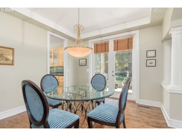 $869,000 | 2808 Edgewater Drive, Eugene, OR 97401