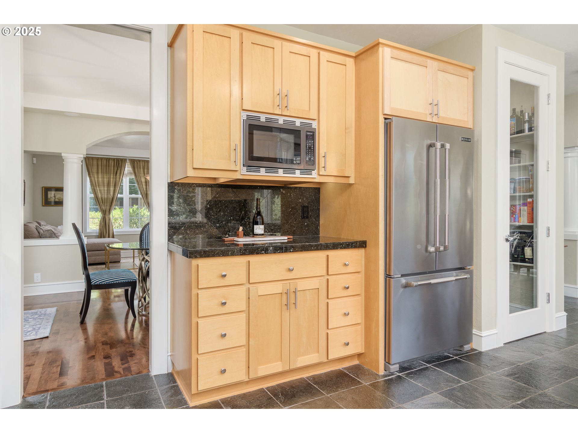 2808 Edgewater Drive Eugene, OR 97401 - Photo 15 of 48 Kitchen