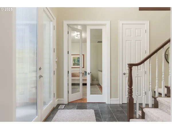 $869,000 | 2808 Edgewater Drive, Eugene, OR 97401