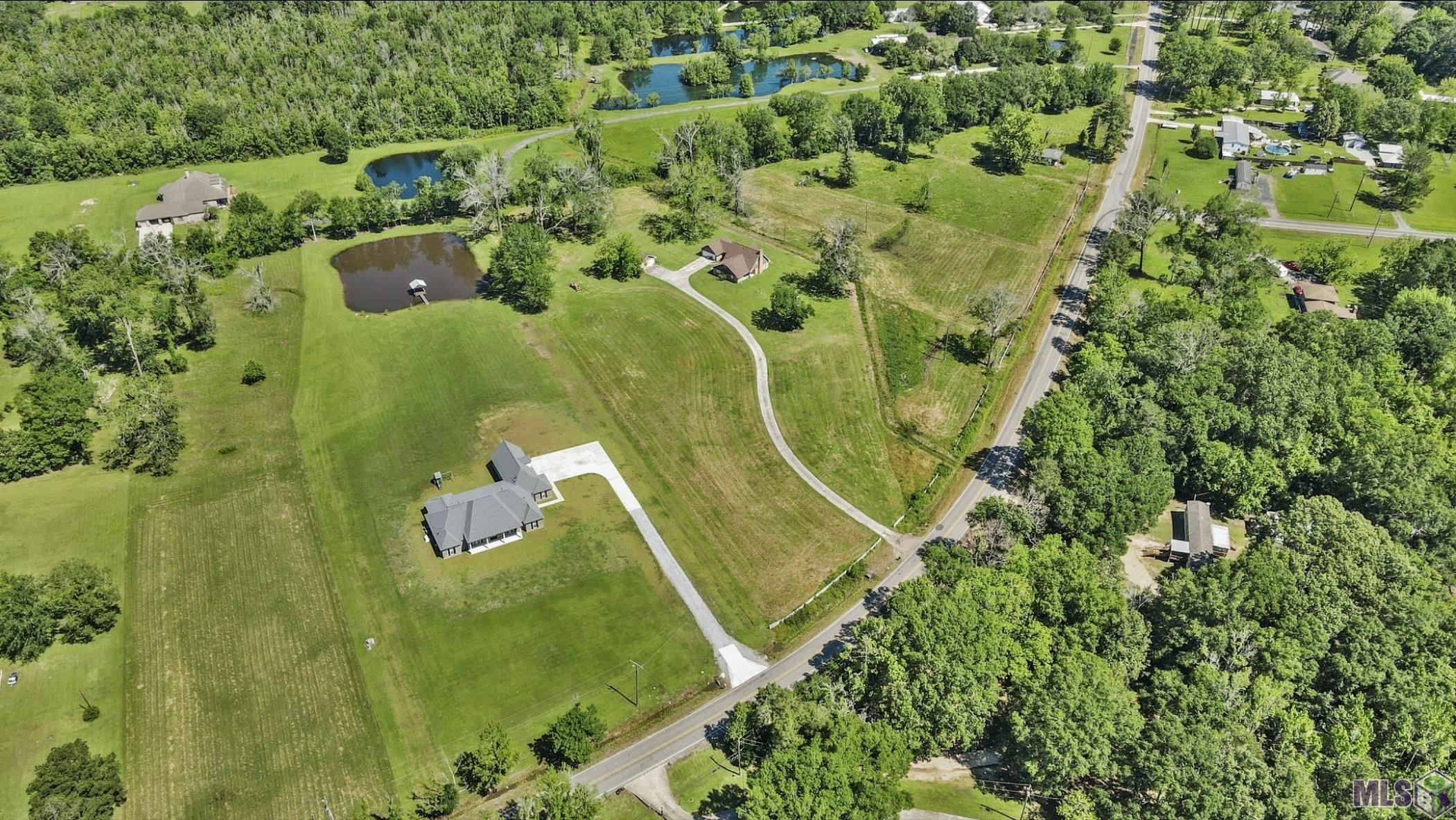 12025 Blackwater Road Central, LA 70714 - Photo 2 of 14