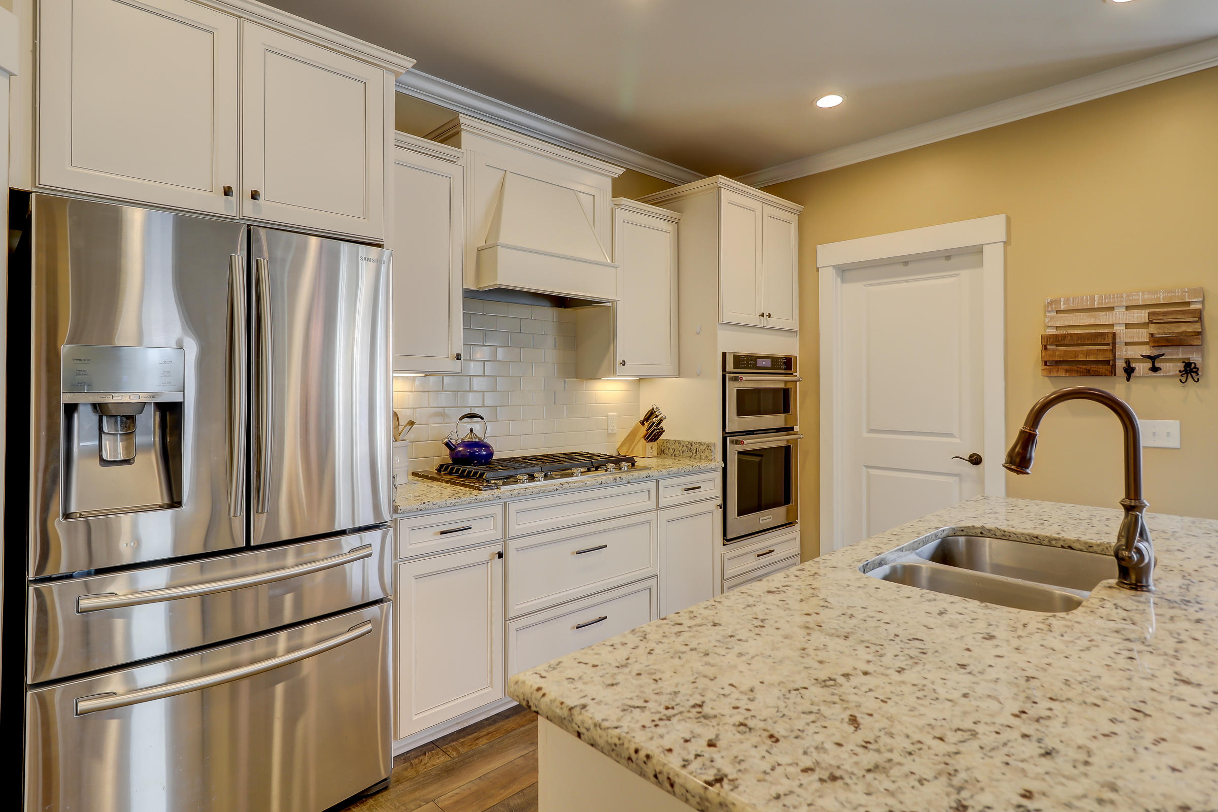 2743 Rutherford Way Charleston, SC 29414 - Photo 18 of 82 2736 Rutherford Way_LuxImg_0025