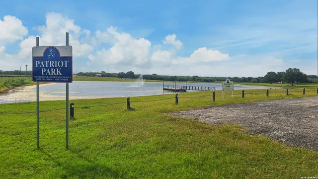 $139,900 | 222 Flash Circle, Luling, TX 78648