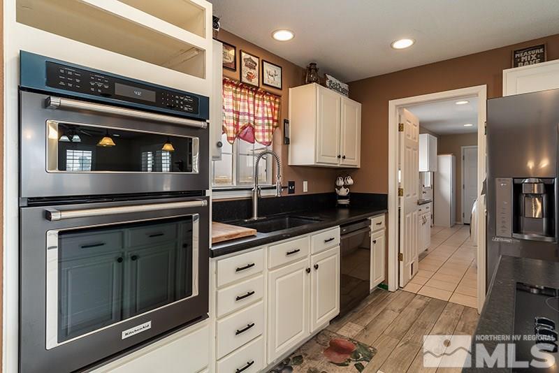 155 Buckboard Circle Reno, NV 89508 - Photo 6 of 29 Photo 6