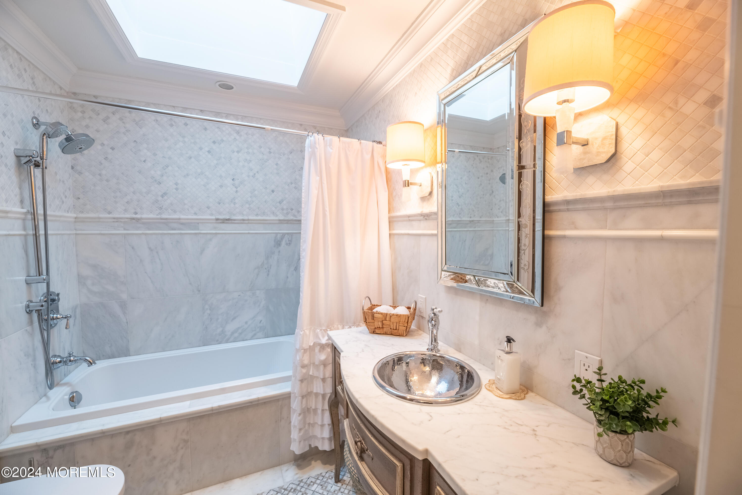 101 Oak Place Fair Haven, NJ 07704 - Photo 11 of 30 _BBP0577-HDR