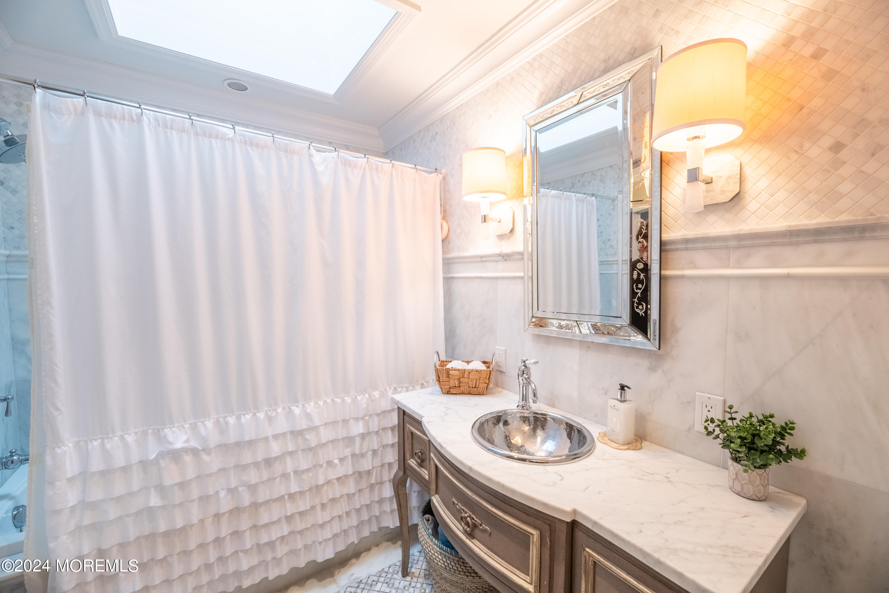 101 Oak Place Fair Haven, NJ 07704 - Photo 12 of 30 _BBP0607-HDR