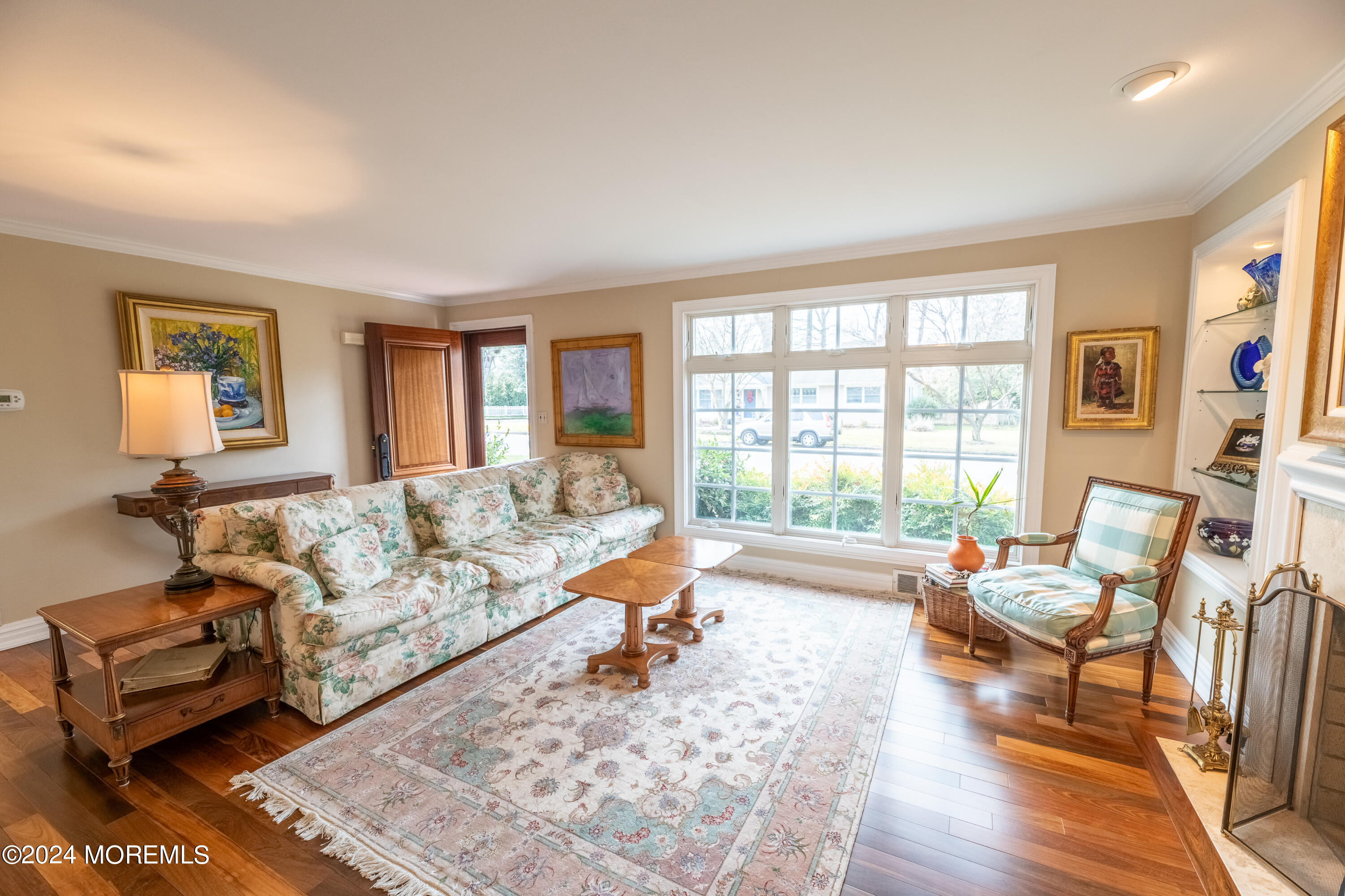 101 Oak Place Fair Haven, NJ 07704 - Photo 4 of 30 _BBP0447-HDR