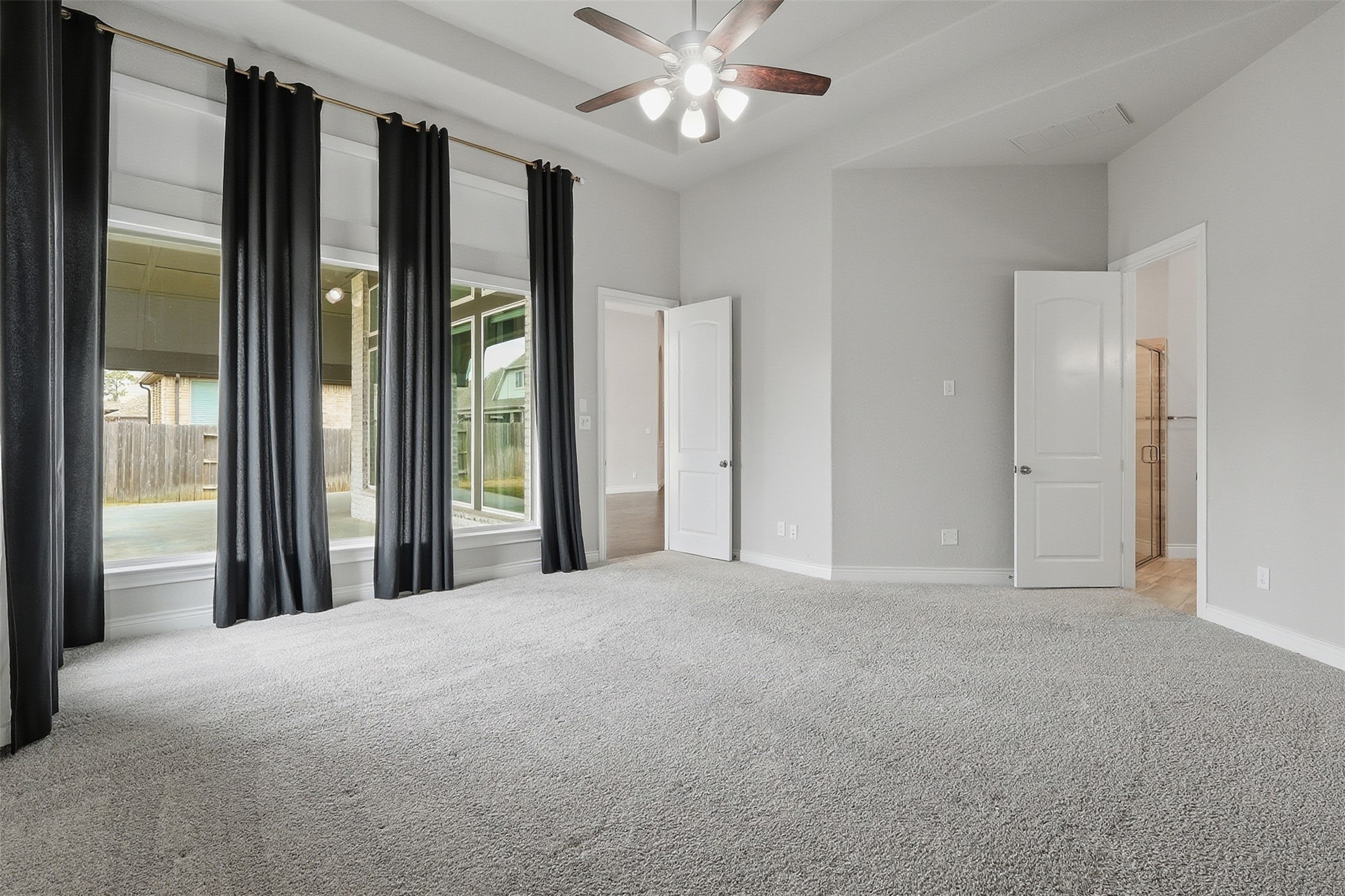 15411 Sunglow Haven Street Conroe, TX 77302 - Photo 14 of 42