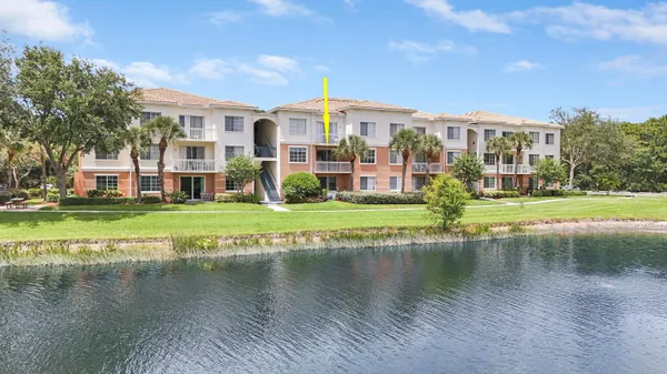 $384,900 | 6206 Myrtlewood Circle West, Palm Beach Gardens, FL 33418