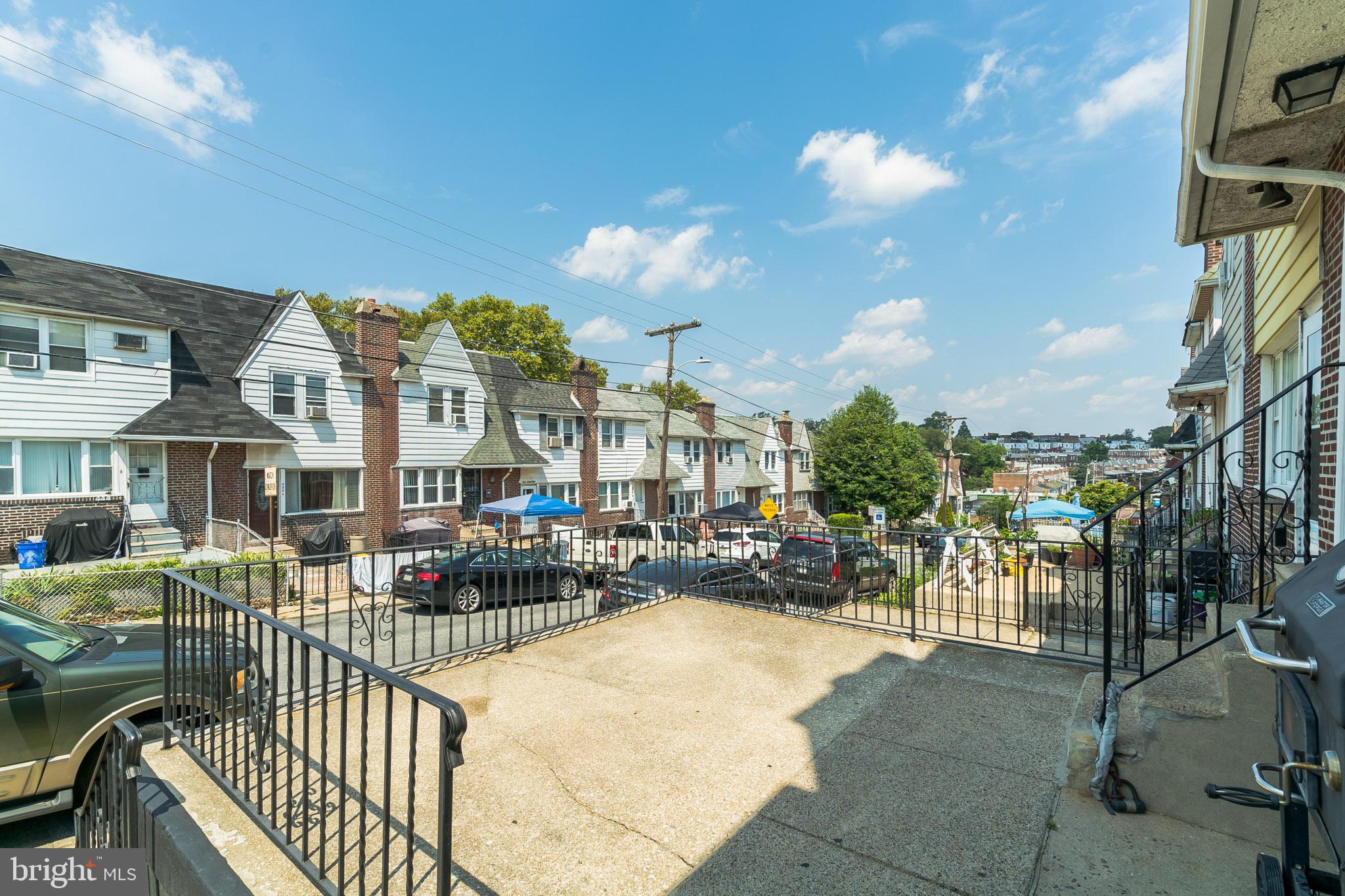 443 Hampden Road Upper Darby, PA 19082 - Photo 3 of 40