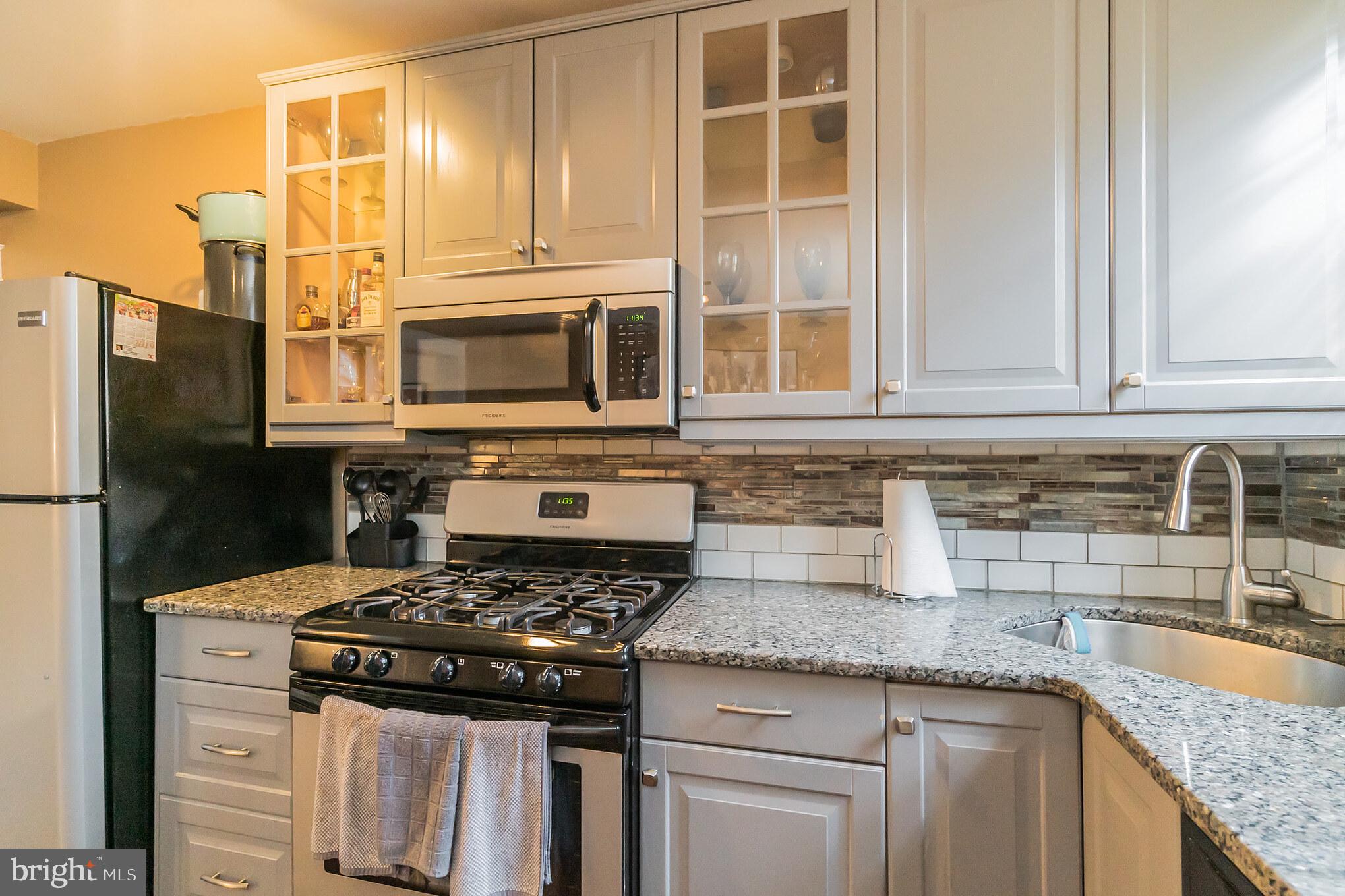 443 Hampden Road Upper Darby, PA 19082 - Photo 22 of 40