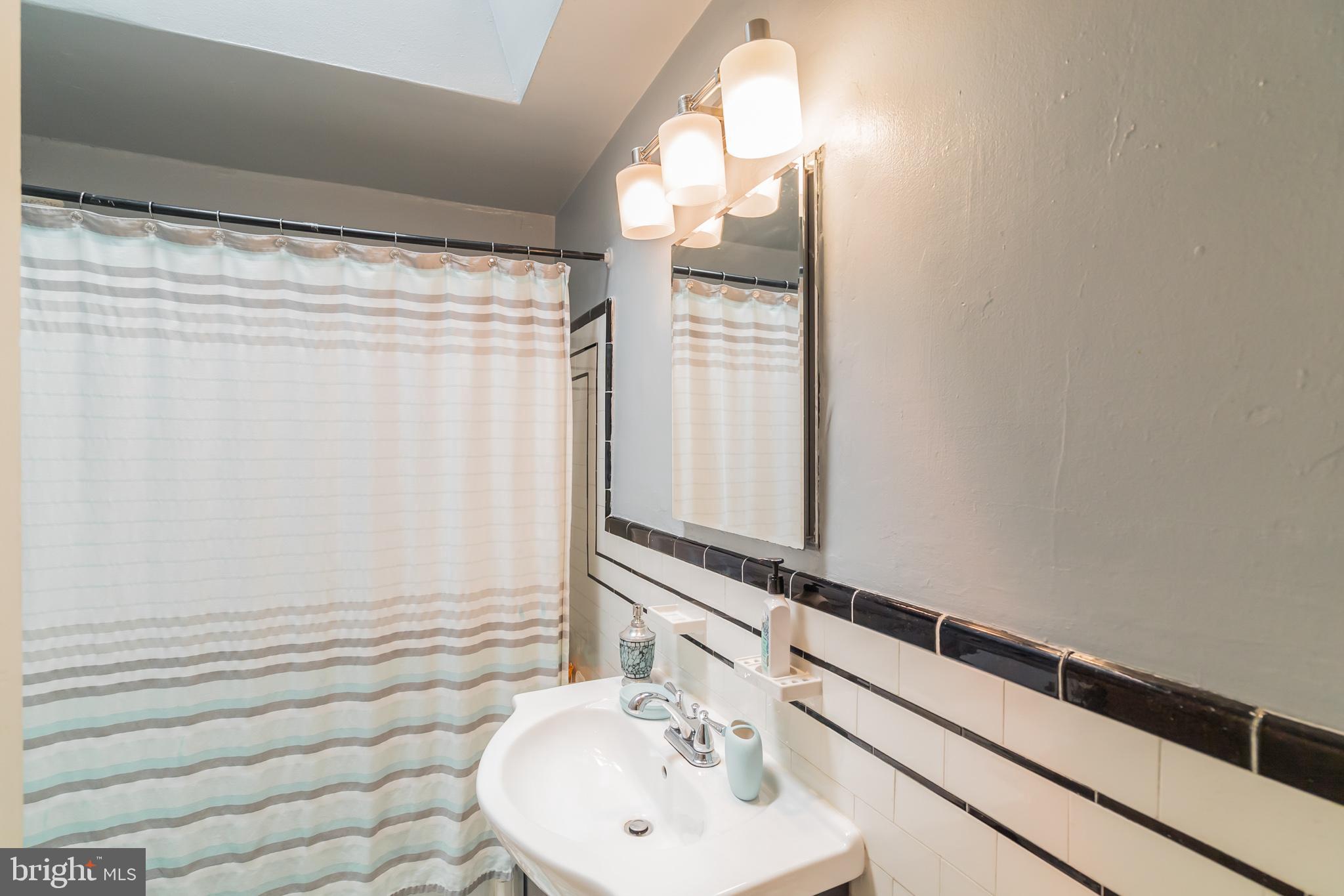 443 Hampden Road Upper Darby, PA 19082 - Photo 30 of 40