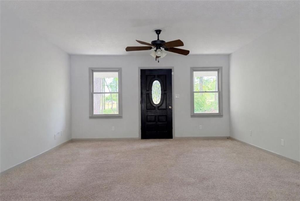 1129 Cave Springs Road Douglasville, GA 30134 - Photo 9 of 37