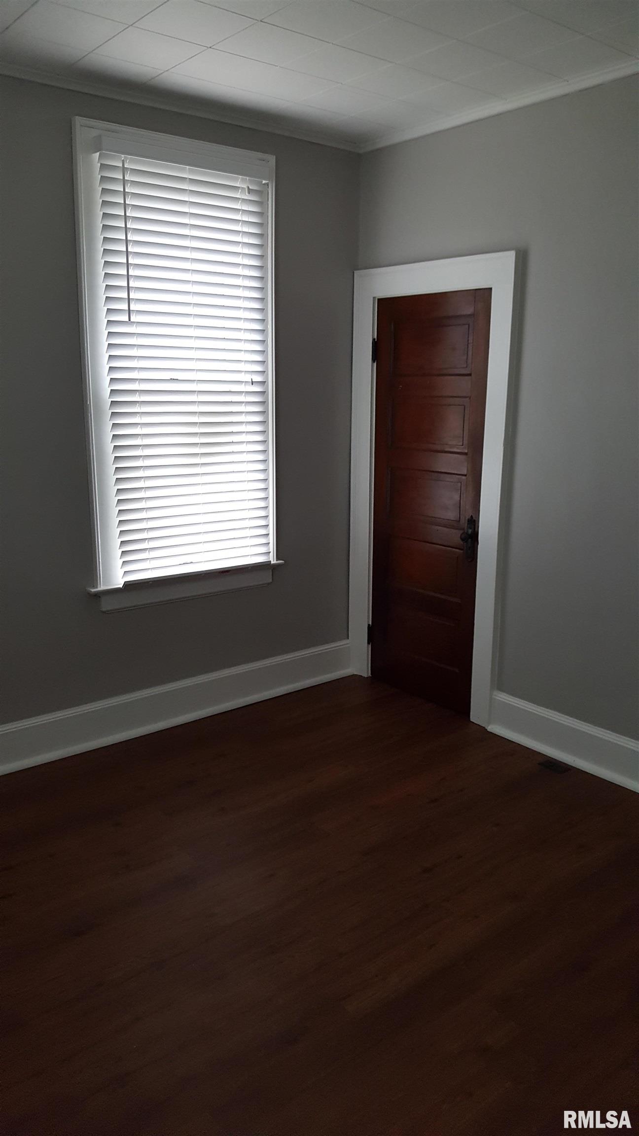 2050 Broadway Street Quincy, IL 62301 - Photo 6 of 11