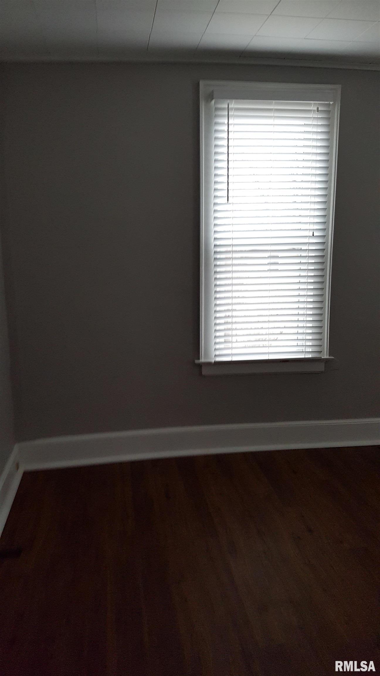 2050 Broadway Street Quincy, IL 62301 - Photo 8 of 11