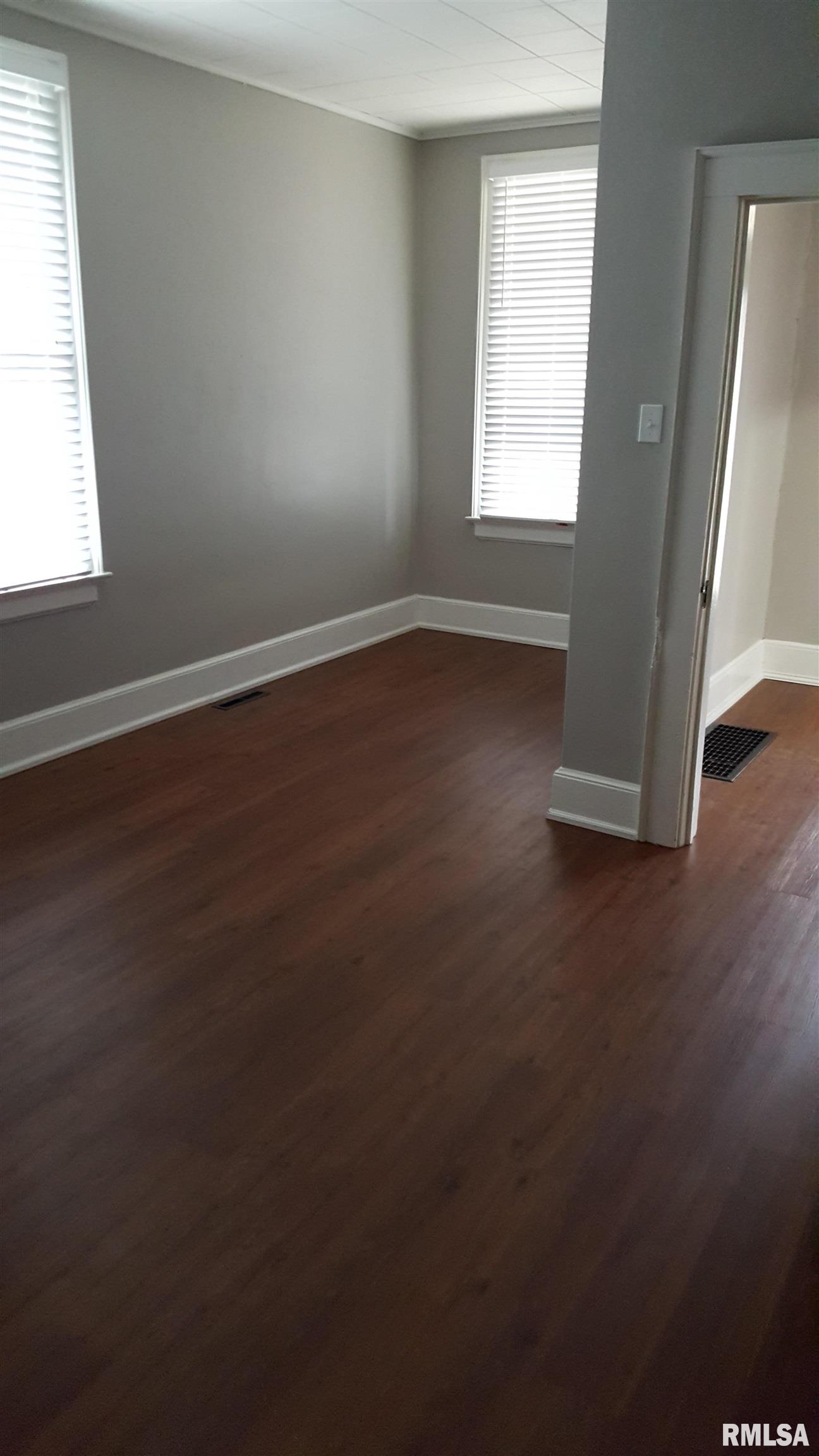 2050 Broadway Street Quincy, IL 62301 - Photo 10 of 11