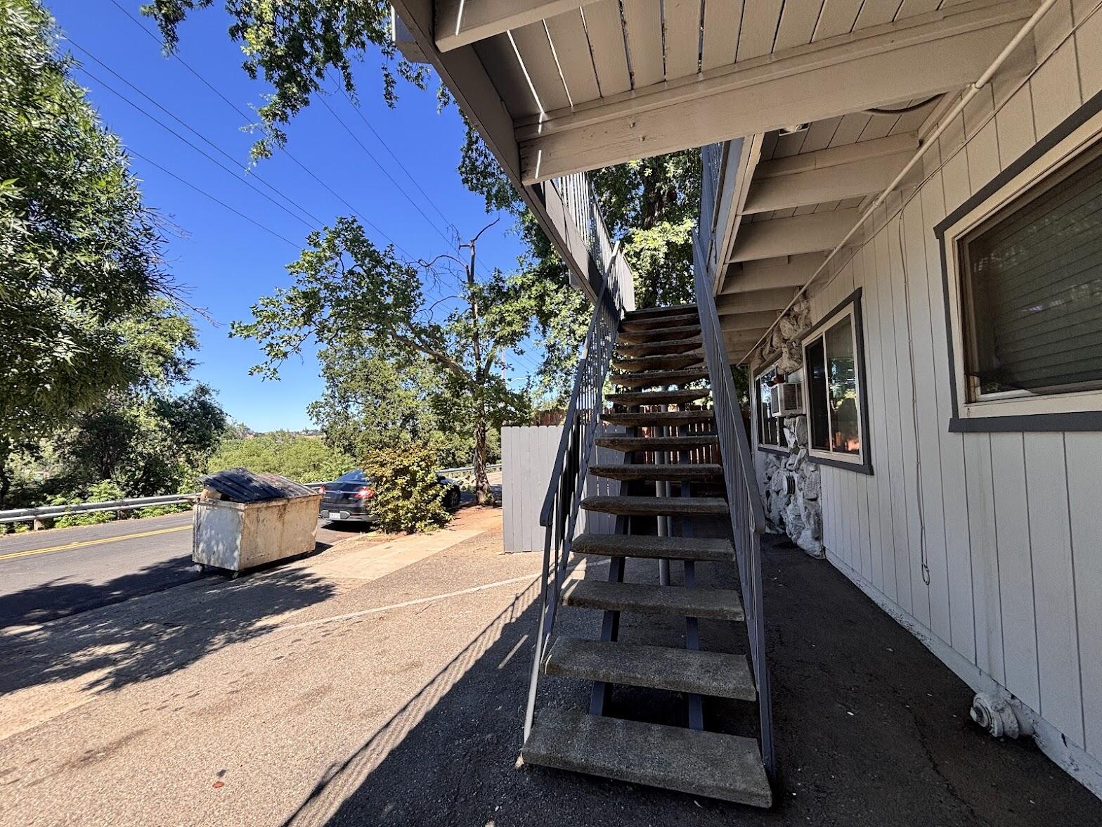 1553 Riverside Drive Redding, CA 96001 - Photo 41 of 51 IMG_0331