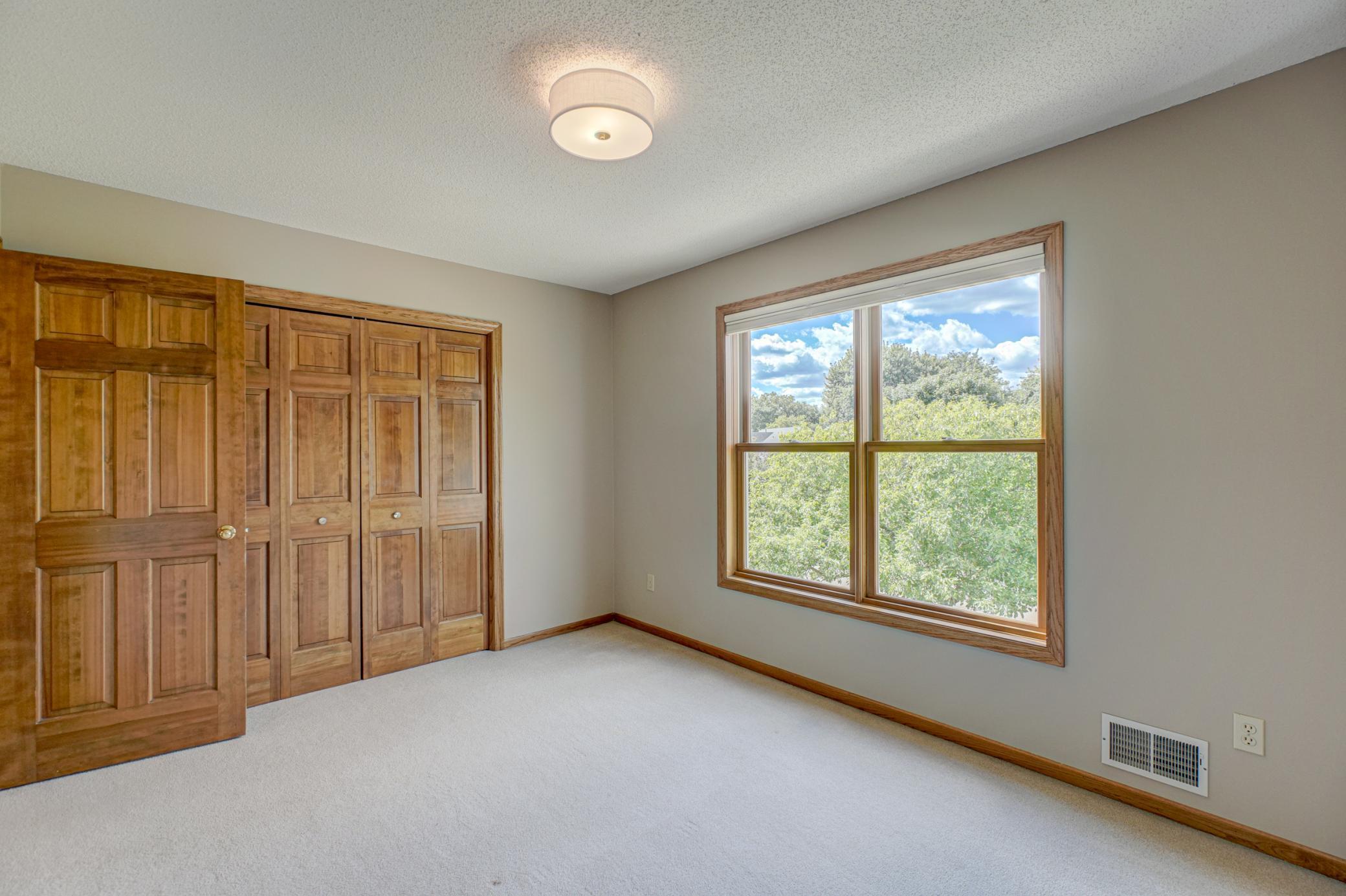 7891 Bristol Road Woodbury, MN 55125 - Photo 43 of 52 Gallery Image 43