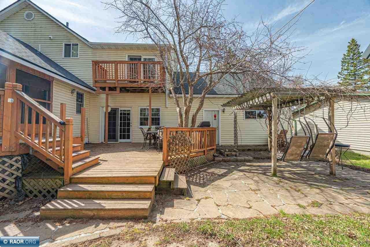 324 8th Street Northeast Chisholm, MN 55719 - Photo 2 of 27