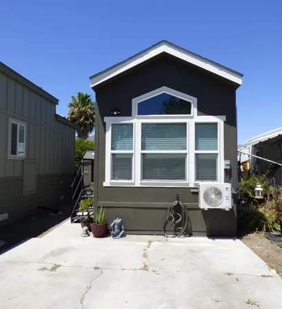 $109,900 | 5878 Garlic Farm Drive, Unit 141, Gilroy, CA 95020