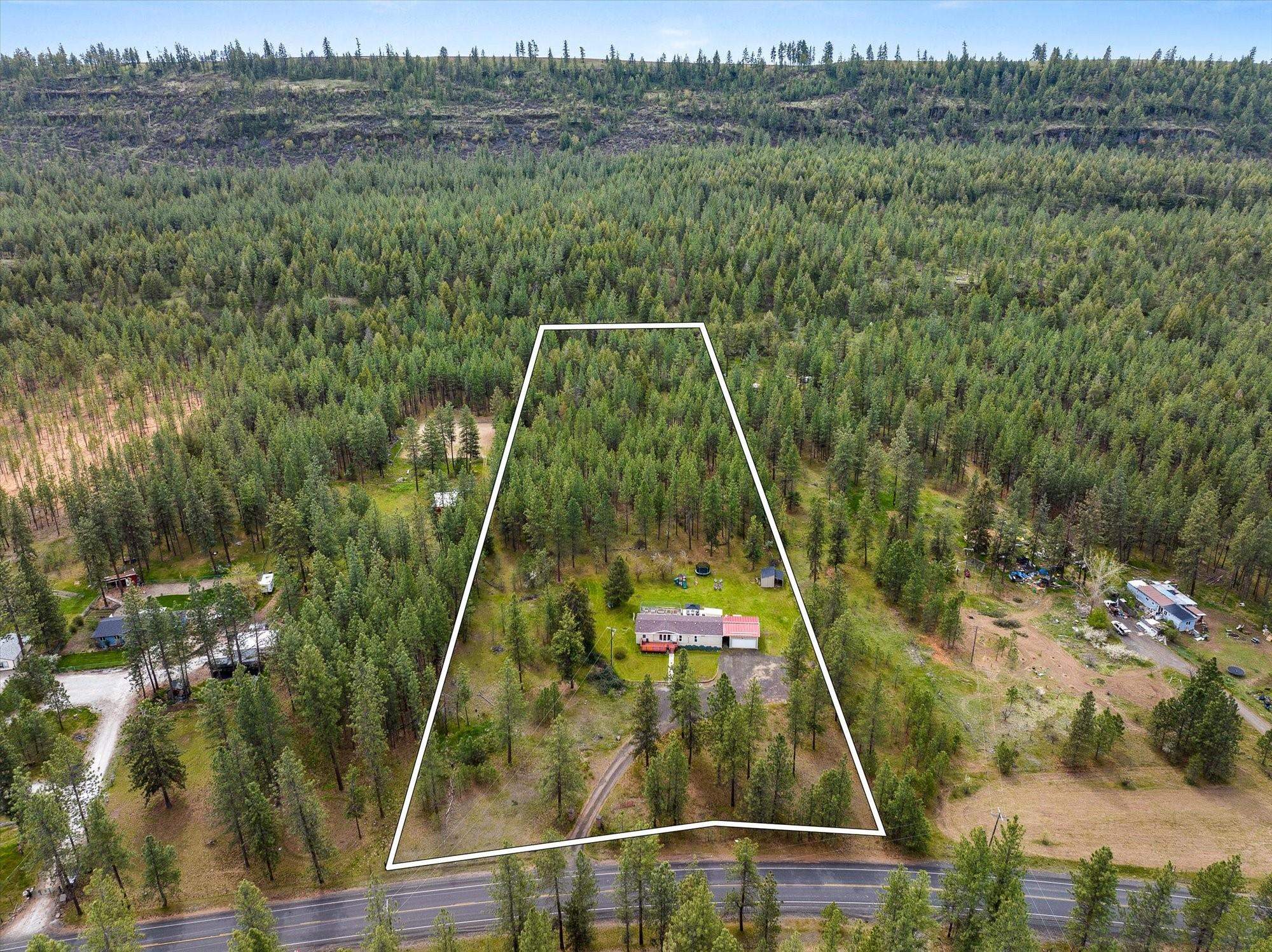 27711 West Long Lake Road Ford, WA 99013 - Photo 34 of 43