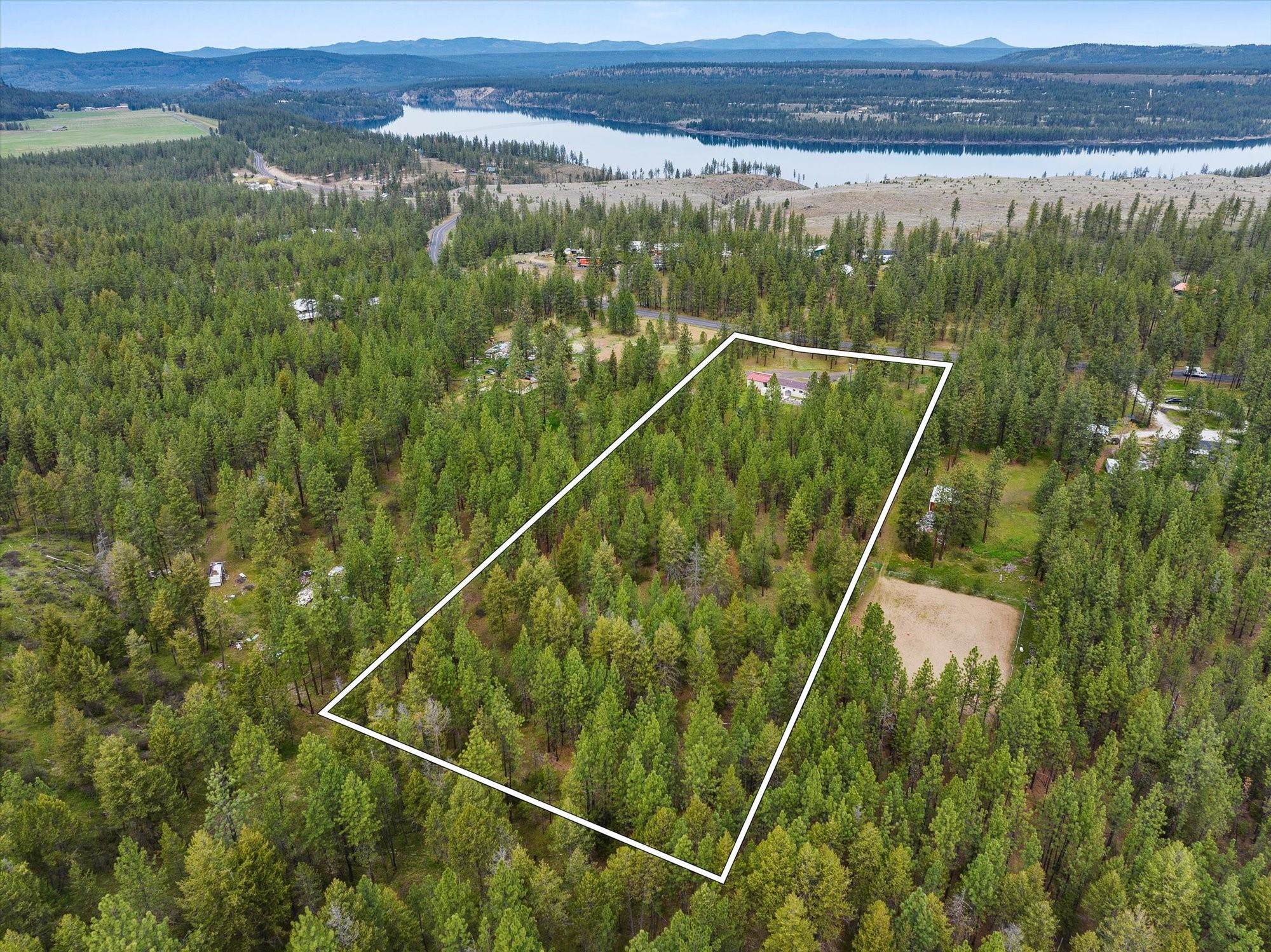 27711 West Long Lake Road Ford, WA 99013 - Photo 35 of 43