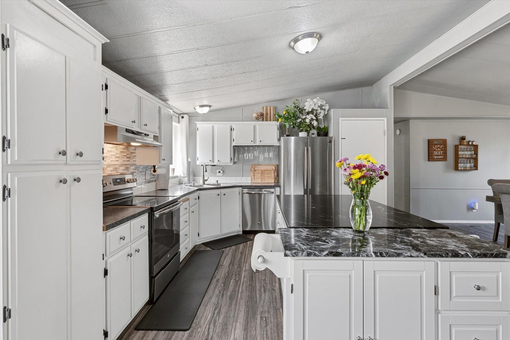 27711 West Long Lake Road Ford, WA 99013 - Photo 9 of 43