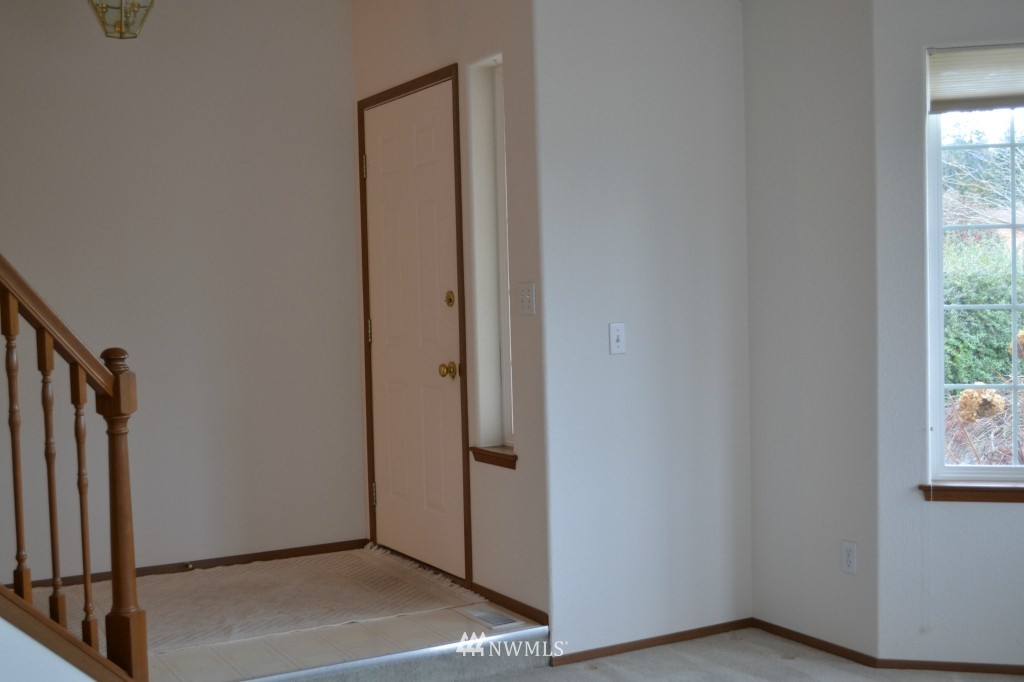 7286 East Raintree Lane Port Orchard, WA 98366 - Photo 5 of 18 Gallery Image 5