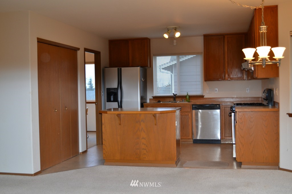 7286 East Raintree Lane Port Orchard, WA 98366 - Photo 7 of 18 Gallery Image 7
