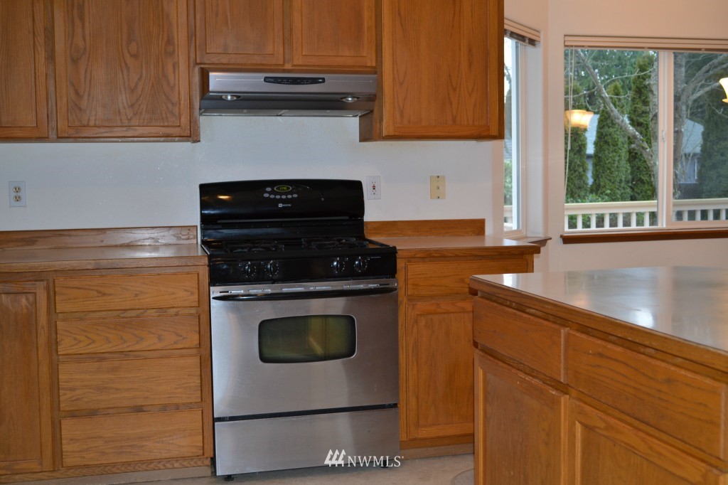 7286 East Raintree Lane Port Orchard, WA 98366 - Photo 8 of 18 Gallery Image 8