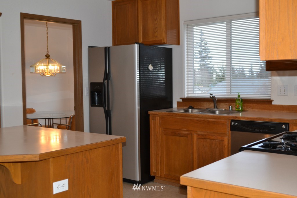 7286 East Raintree Lane Port Orchard, WA 98366 - Photo 10 of 18 Gallery Image 10