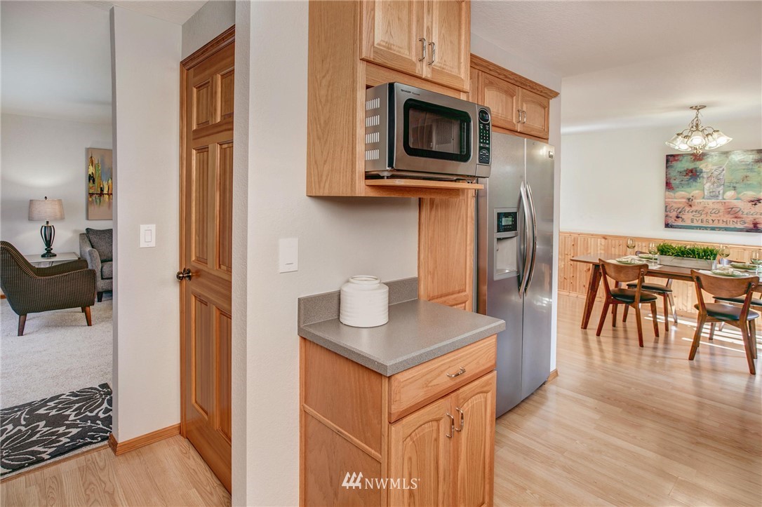 105 239th Place Southwest Bothell, WA 98021 - Photo 11 of 23