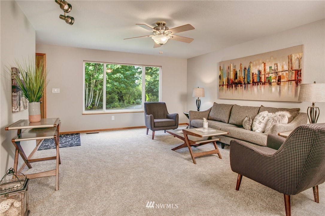 105 239th Place Southwest Bothell, WA 98021 - Photo 4 of 23