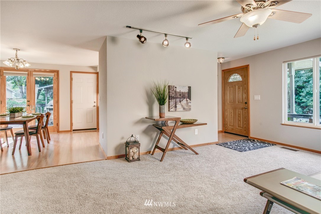 105 239th Place Southwest Bothell, WA 98021 - Photo 6 of 23