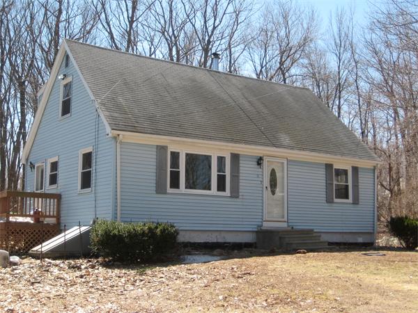 11 Old Worcester Road Charlton, MA 01507 - Photo 1 of 1