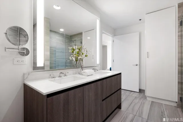 a view of small space with washer and dryer