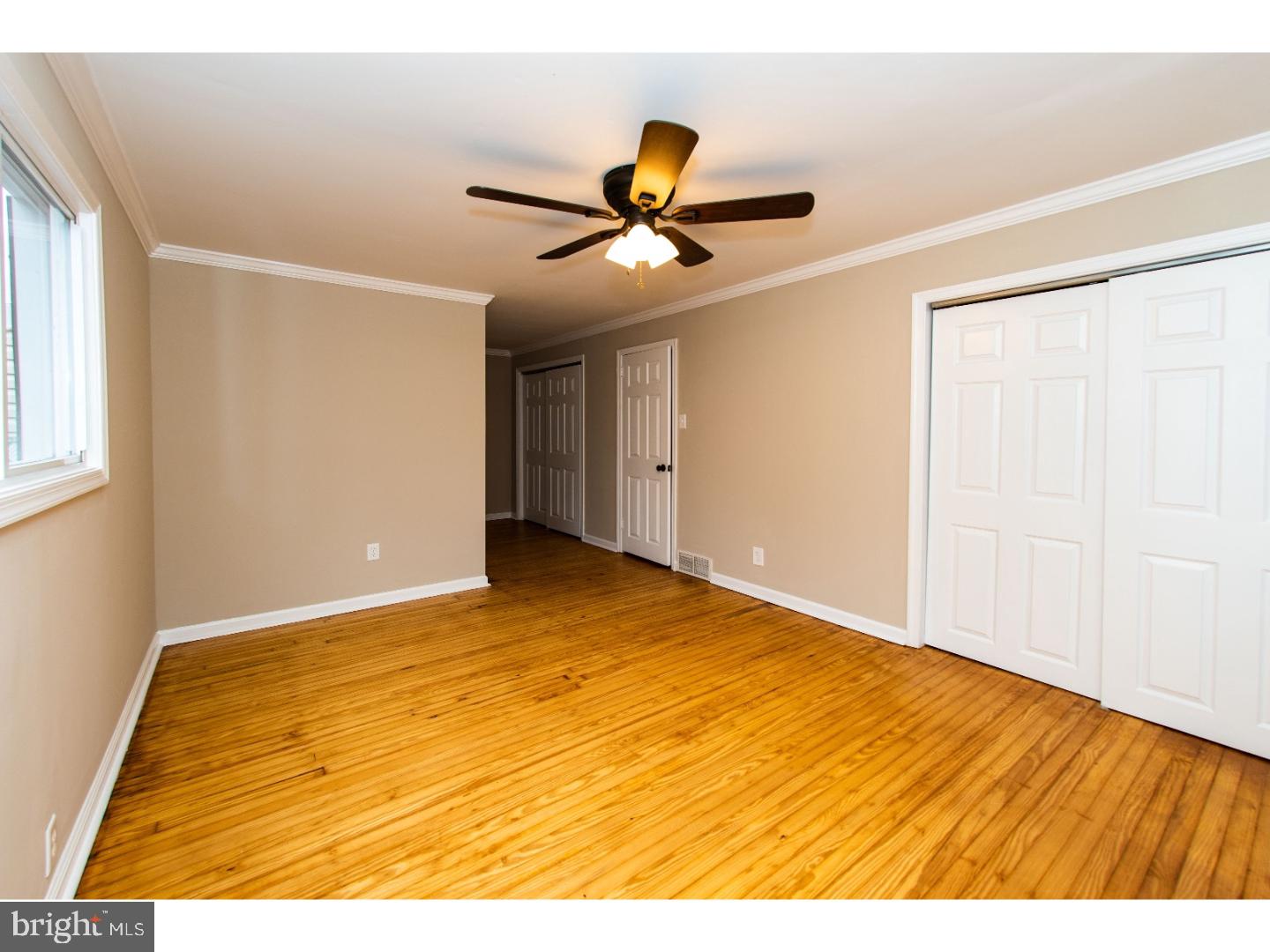 12219 Thornton Road Philadelphia, PA 19154 - Photo 11 of 25 Master Bedroom